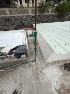 Conexión del termotanque del calentador solar con tubería PPR y válvula de paso en Iztapalapa